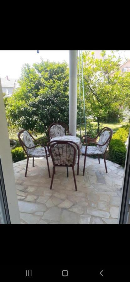 Apartmani Tanja Tivat Buitenkant foto