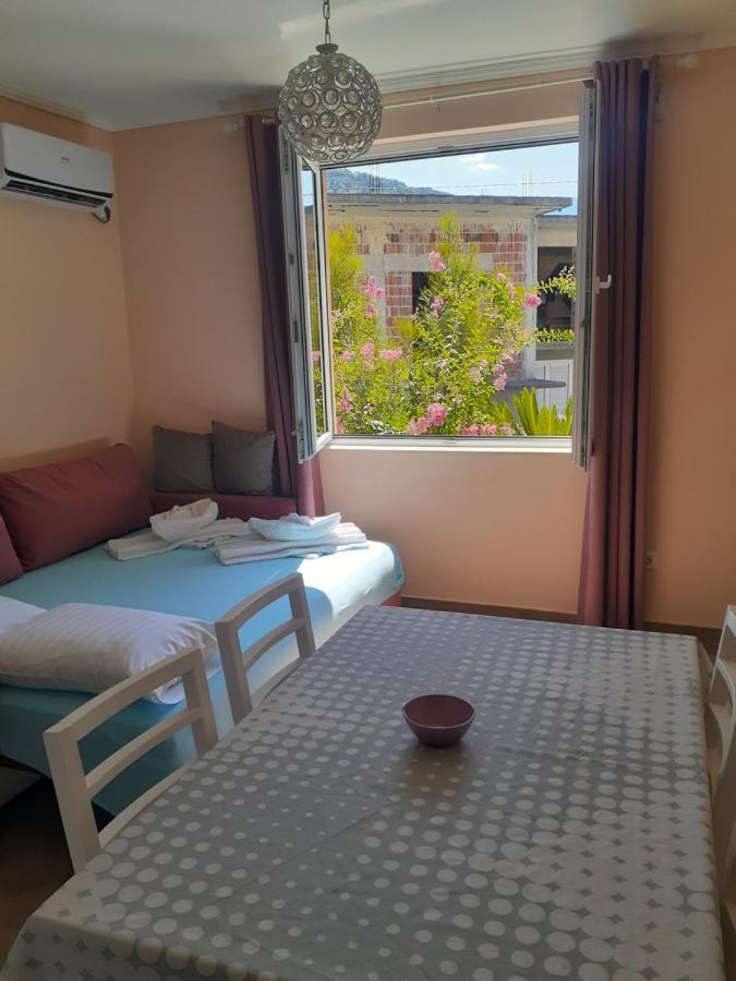 Apartmani Tanja Tivat Buitenkant foto