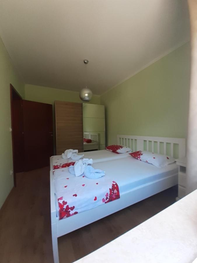 Apartmani Tanja Tivat Buitenkant foto