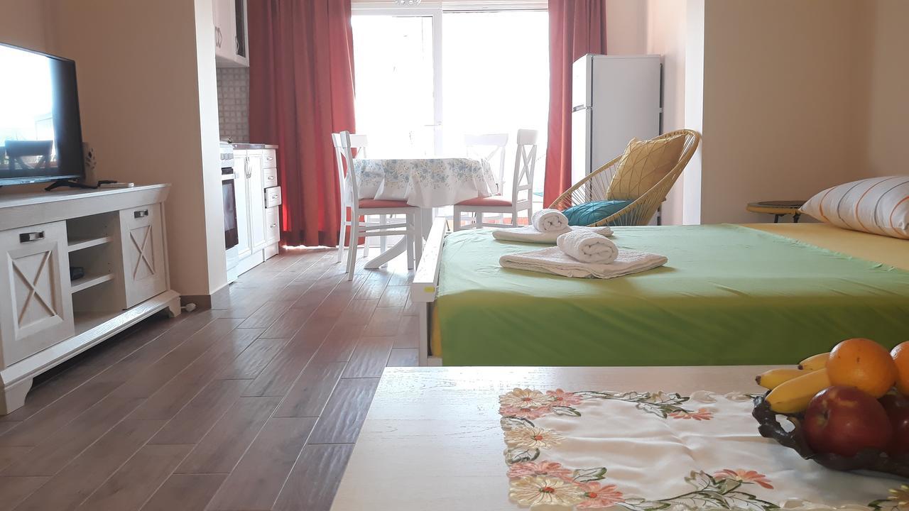 Apartmani Tanja Tivat Buitenkant foto