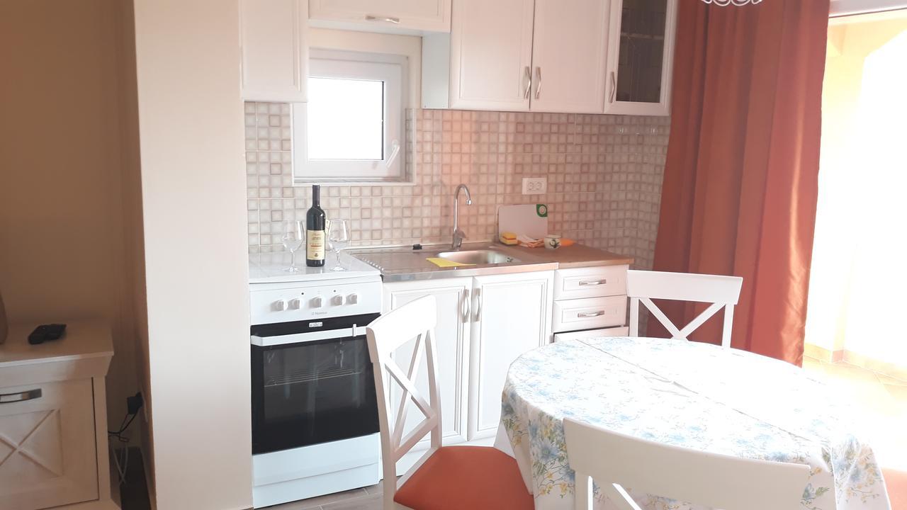 Apartmani Tanja Tivat Buitenkant foto