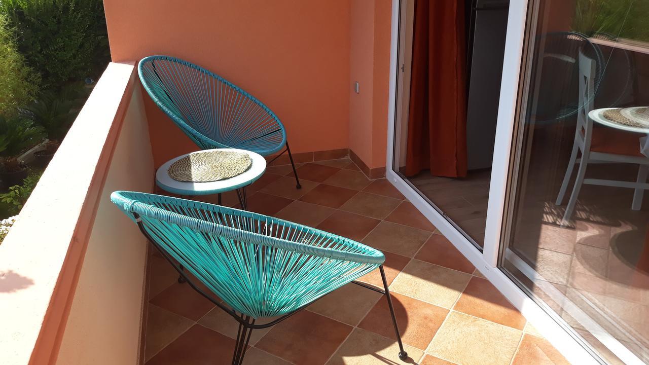 Apartmani Tanja Tivat Buitenkant foto