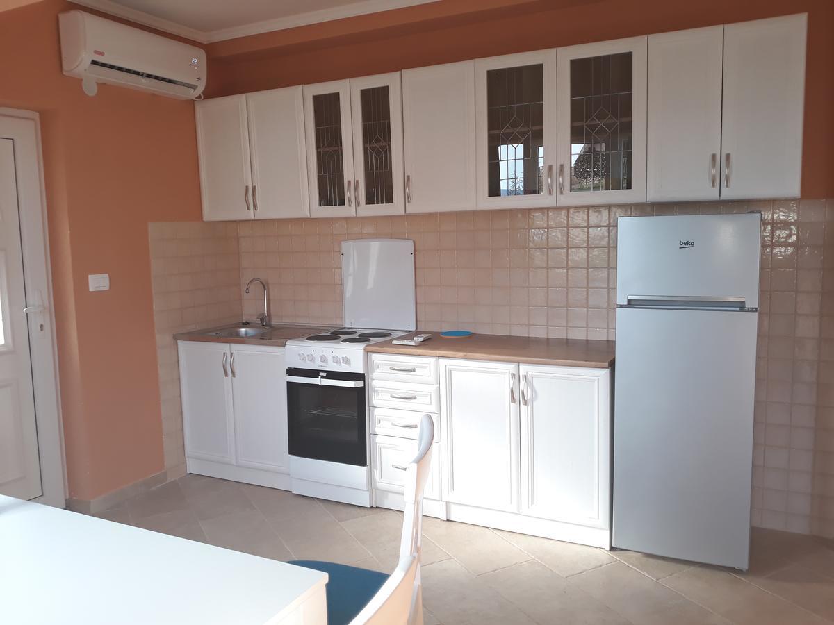 Apartmani Tanja Tivat Buitenkant foto